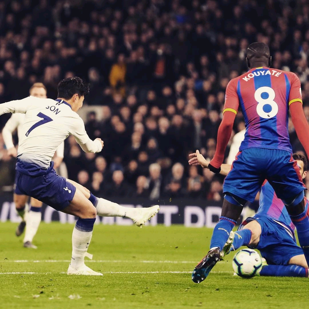 通过一系列 通过一系列