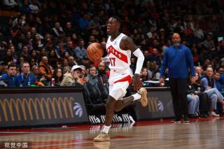 另类三角战术？曝皮蓬前妻与罗德曼儿子约会此前曾和乔丹儿子交往