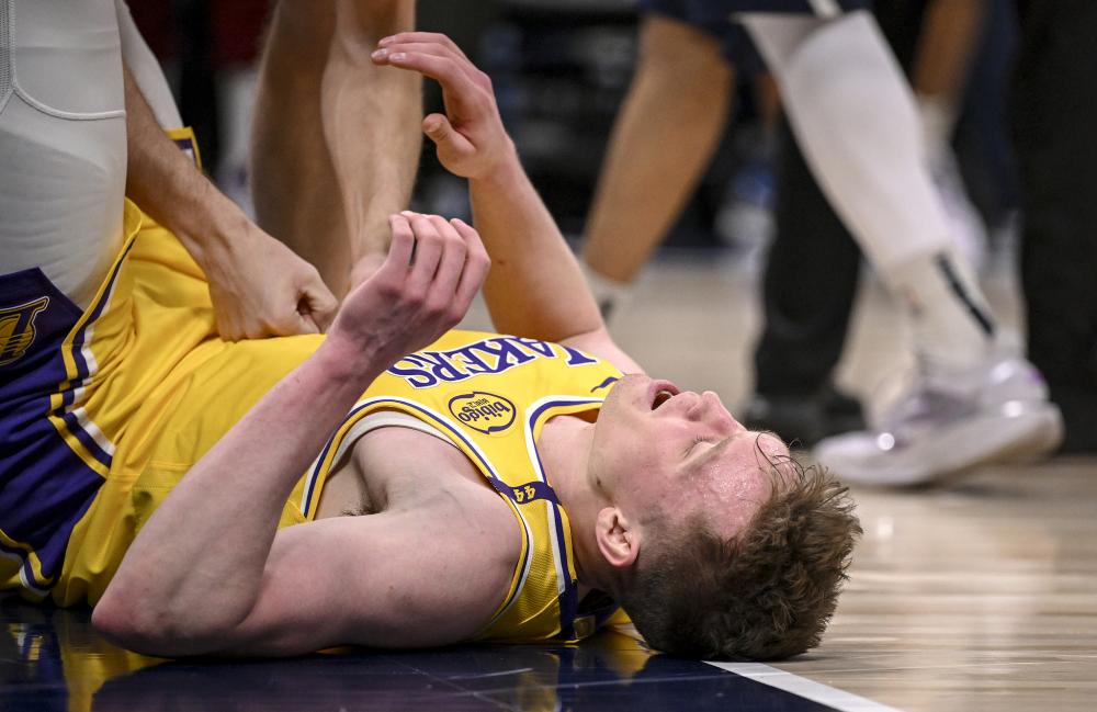 更强调参与 更强调参与